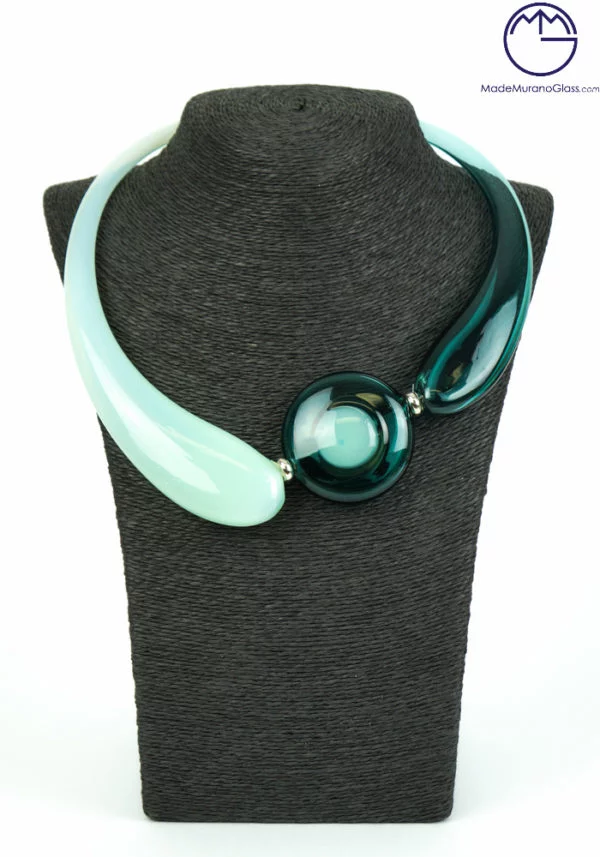 Holly - Emerald Opaline Necklace - Made Murano Glass