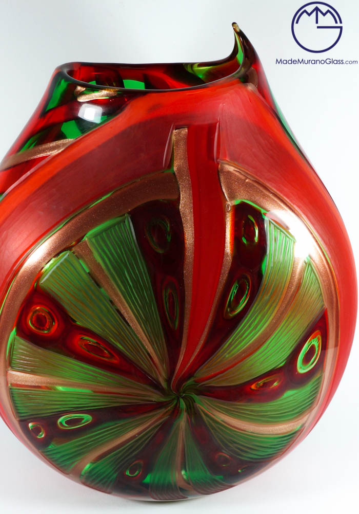 Exclusive Venetian Glass Vase Engraved