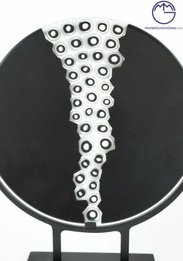 Round Black Plate In Murano Glass With White Murrina