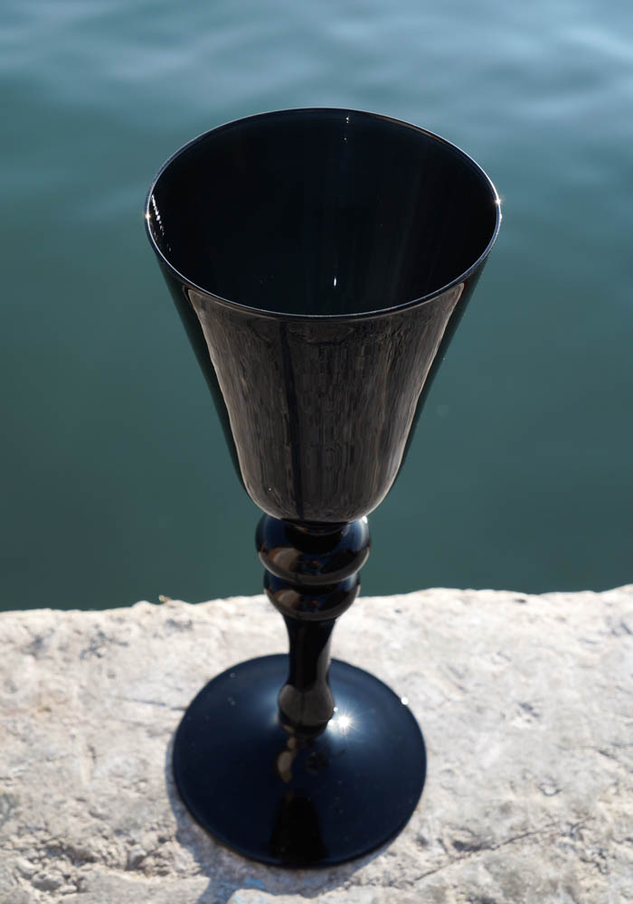 Mistery - Venetian Glass Black Goblet - Murano Wine Glasses