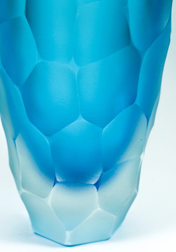 Inda - Exclusive Murano Glass Vase Engraved Light Blue