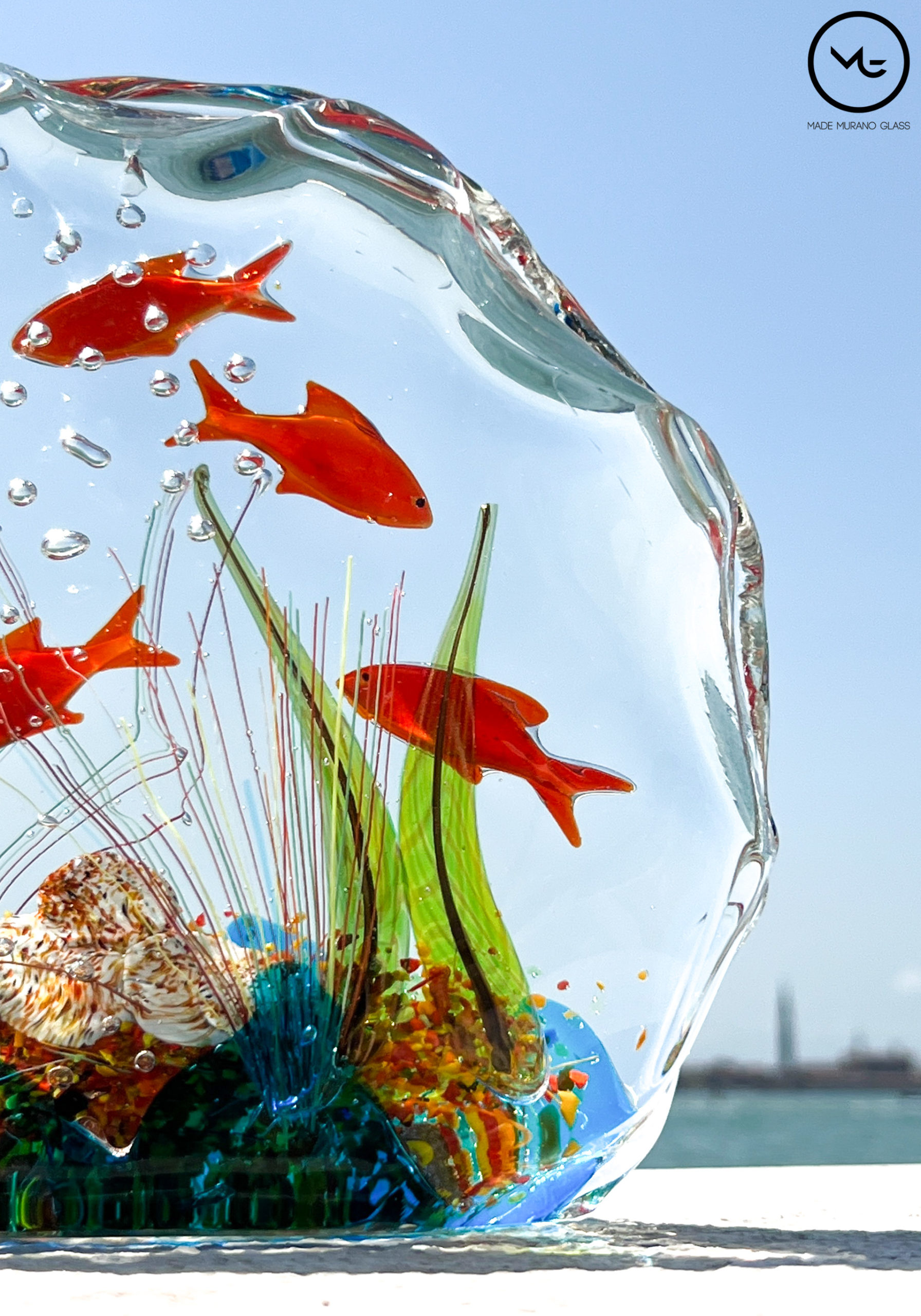 Six Red Fishes - Half-Moon Aquarium In Submerged Murano Glass - Made Murano  Glass