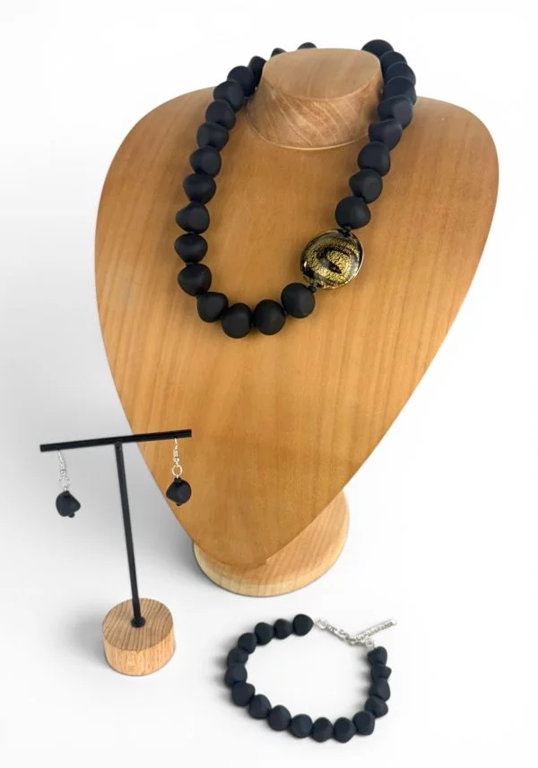 Clara - Black Murano Glass Parure With 24-Karat Gold Leaf